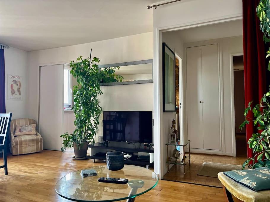 Apartment Beautiful Quiet With Views Of Paris Saint-Denis (Seine-Saint-Denis)