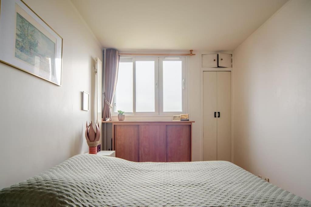 Apartment Beautiful Quiet With Views Of Paris